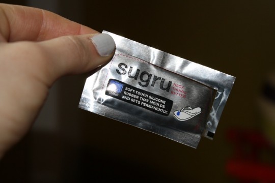 Blue Sugru, my hack tool of choice. Blue Sugru, my hack tool of choice.