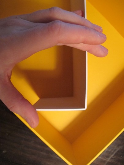Folding mat paper with a simple scoring technique.