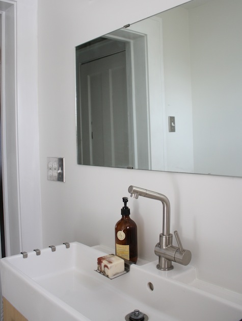 How To Install A Big Frameless Mirror, Bathroom Mirror Wall Clips