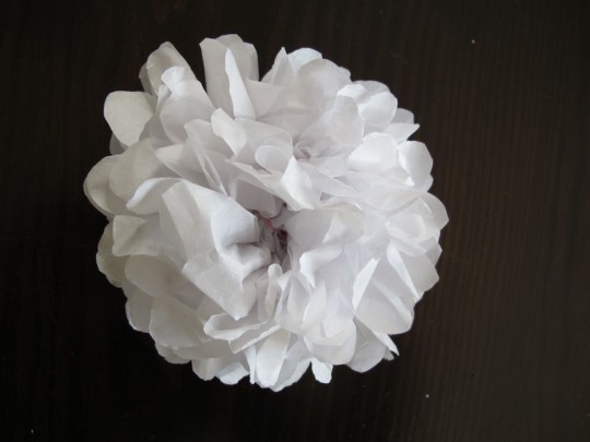 DIY paper flower tutorial.