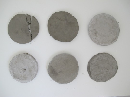 Little cement coaster vs. thicker cement coaster. Thin ones cracked.