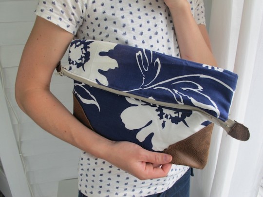 Cute little floppy clutch. Make your own!