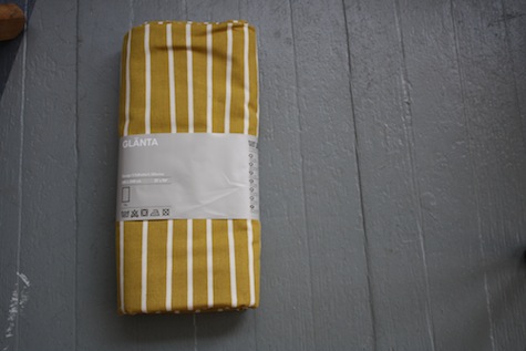 DIY tablecloth upcycle