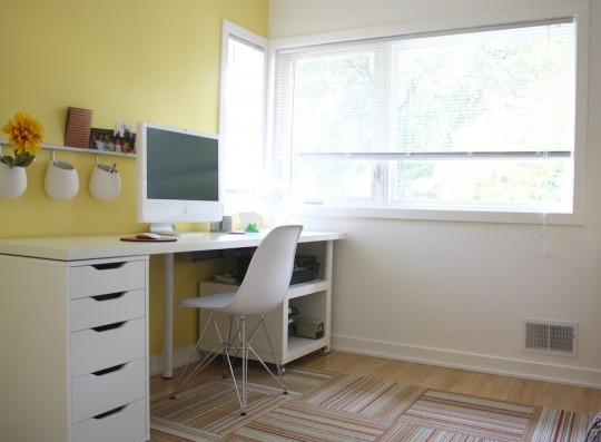 Punching up an office space with a pop of yellow.