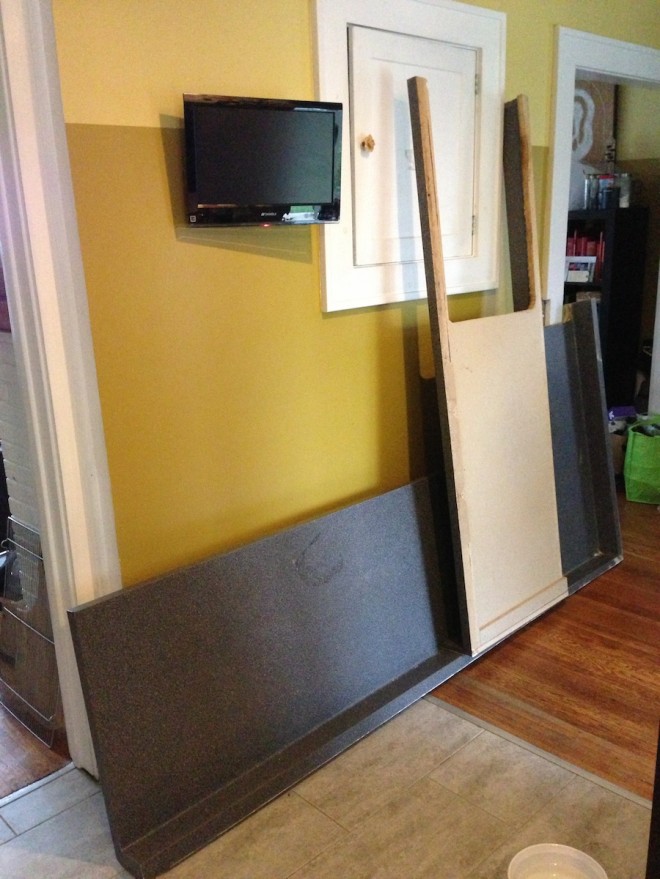 How To Remove Laminate Countertops (And Plumbing Issues) merrypad