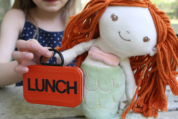 Altoid tin doll lunchbox.
